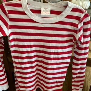 Hanna Anderson 100% organic cotton pajamas! Size 140/10.